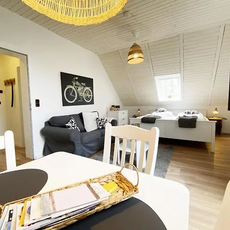Apartamento Ferien Im Wangerland - Haus Wiesenweg - 2 1og Horumersiel
